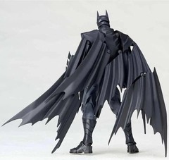 Amazing Yamaguchi Revoltech NO.009 Batman 16CM Action Figure Gift NEW IN BOX New