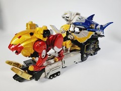 Bandai Power Rangers Gaoranger DX Gao King Zord Megazord Japan Power Animal
