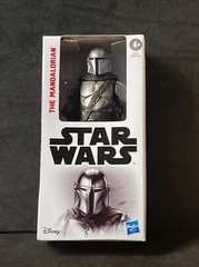 2021 The Star Wars E9358 The Mandalorian Action Figure is a 5-inch