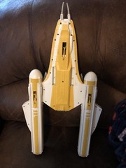2009 Star Wars The Clone Wars Republic Y-Wing Bomber Incomplete Ship