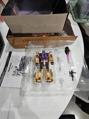 WB01-C Set Sly Strike Warbotron