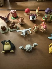 Pokémon TOMY figure vintage 1999 – multiple variations (Kanto region)