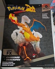 CHARIZARD – Jazwares – Pokemon Select Deluxe 13″ Collector Statue – NEW RARE