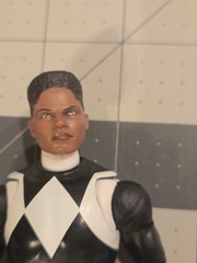 Mighty Morphin Power Rangers Black Ranger Lightning Collection Remastered Hasbro