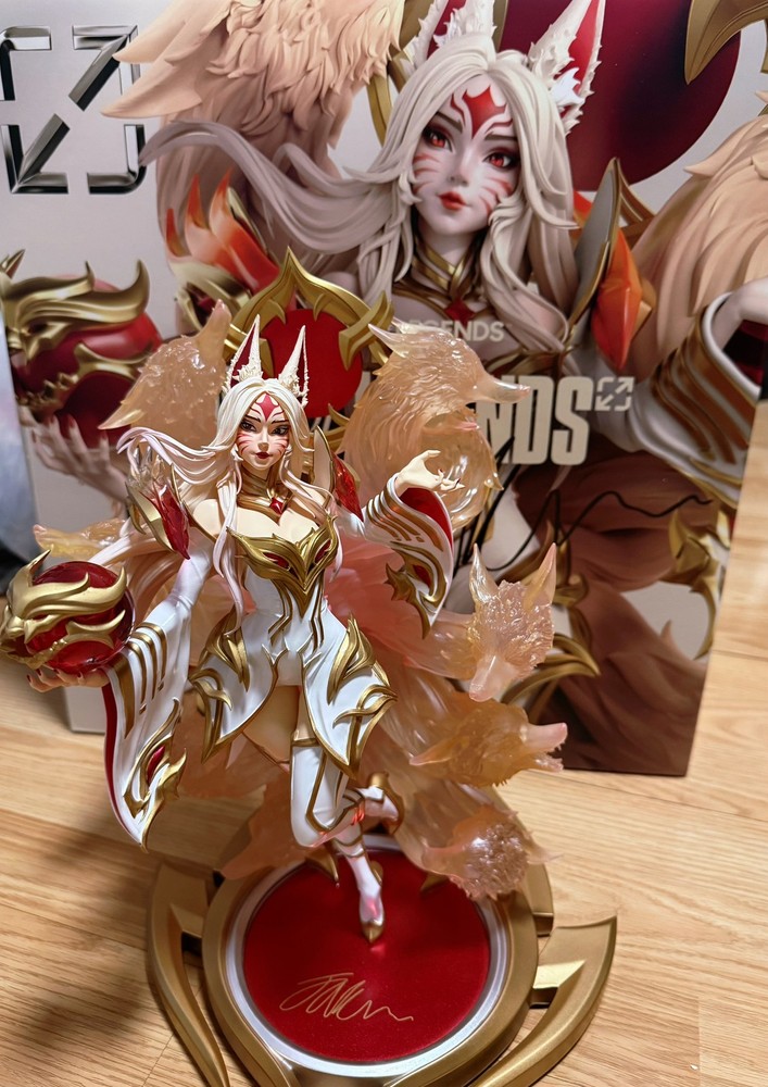 League of Legends Hall of Legends 1/6 Faker Ahri Figure Statue Model Collection