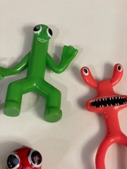 Rainbow Friends Action Figures 7 Piece Toy Game Character Doll Monster Bendy