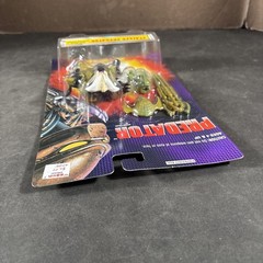 STALKER PREDATOR SPEAR SHOOTING ACTION FIGURE VINTAGE KENNER 1996 NEW