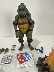 NECA Teenage Mutant Ninja Turtles 1990 Movie ULTIMATE LEONARDO 35th Anniversary