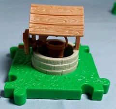Jakks 2013 Smurfs Micro Village Garden, Water, Treasure, 19 Tiles & 10 Smurfs