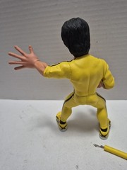 Round 5 Bruce Lee Action Figure with Nunchuks Game of Death Yellow Suit