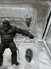 Hiya Toys Godzilla x Kong: The New Empire Kong B.E.A.S.T. Glove Action Figure