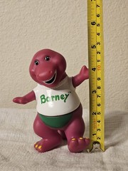 Lyons Group Barney Purple Dinosaur 5″ Plastic Vinyl Toy Figurine