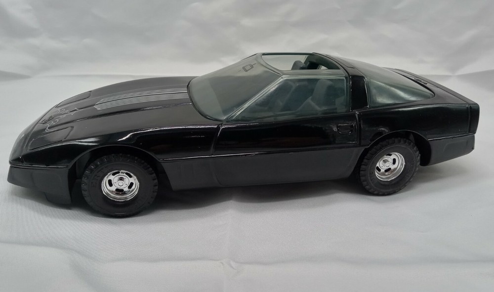 Vintage 1982 Ertl Chevy Corvette 12″ Plastic Car metal die-cast used