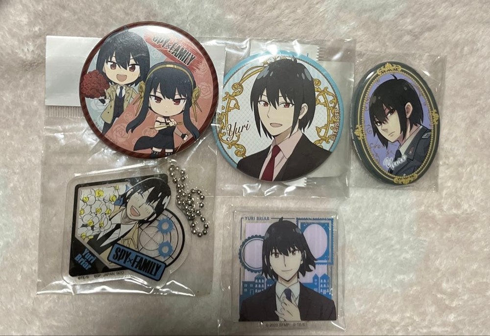 SPY x FAMILY Original Can Badge Lawson Yor Yuri Briar Frame