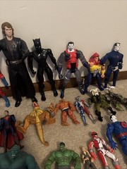 Lot Of 45 Vintage 90s Action Figures Kenner Hulk, Marvel, X-Men, And More