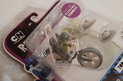 Regular Show Too Cool Rigby with Custom Cruiser – New Jazwares