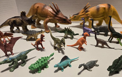 Lot of 28 Dinosaur Figures Mixed Plastic Toys Mini & Large Playset Random Bundle