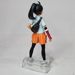 Pokemon Scale World 3.5″ 1:20 Scale Nemona Trainer Mini Figure Nintendo Bandai