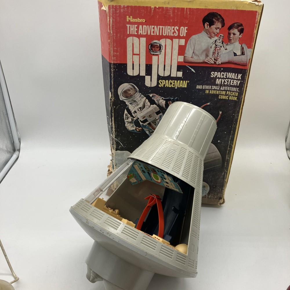 Space Capsule & Astronaut Suit ORIGINAL GI Joe 1966 Hasbro- 1964 GI Joe