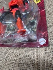 Mattel Masters of the Universe Origins -STINKOR Action Figure *New-box damage