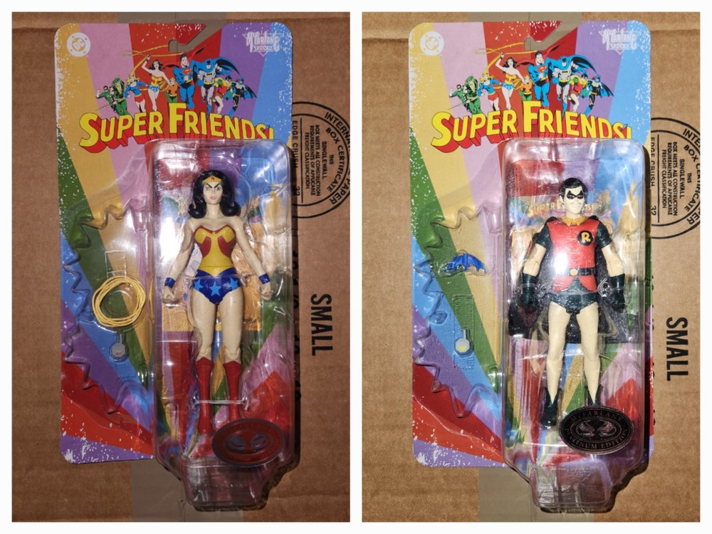 McFarlane DC Retro Super Friends Evil Wonder Woman and Evil Robin Platinum Chase