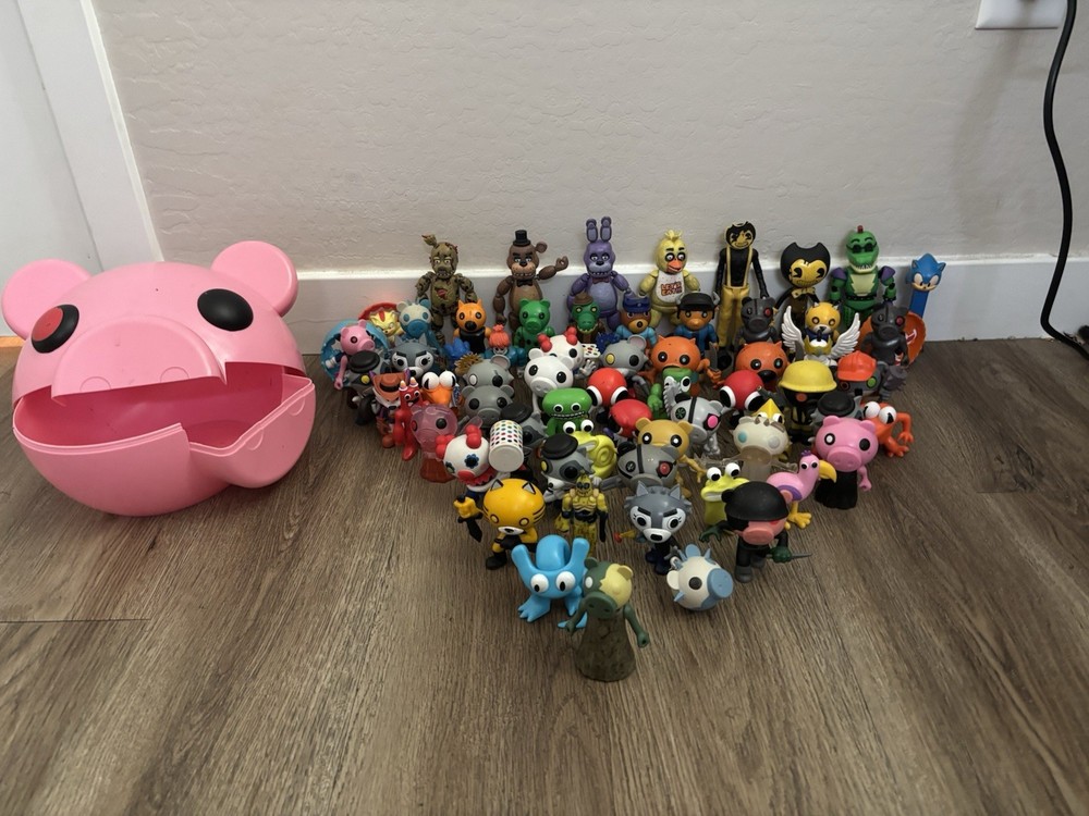 Sonic, Bendy, Piggy, Piggy Head Bundle Figure Lot