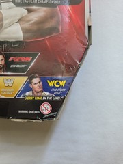 WWE ELITE COLLECTION D-VON DUDLEY (DUDLEY BOYZ) FIGURE wity GLASSES & TABLE. MOC