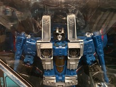 Transformers War for Cybertron Earthrise Skywarp and Thundercracker NEW SEALED