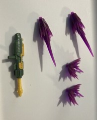 Transformers Studio Series 86 Buzzworthy Bumblebee 2 Blast Effects & Green Gun