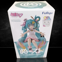Hatsune Miku 10th Anniversary Noodle Stopper Statue FuRyu