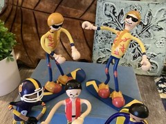 LOT of 5 Kids Galaxy Bendos Stinkbug Snowboarders, Football,Caped +2 Snowboards