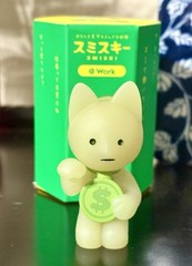 SMISKI Work Series Secret “Manekineko” Beckoning Figure Cat RARE NEW