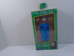 NECA–THE GOLDEN GIRLS–7″ SOPHIA ACTION FIGURE (NEW)