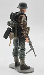 WWII – GERMAN PANZER GRENADIER w/ MP40 Marauder 1:18 Scale 4″ GI Joe Type Figure