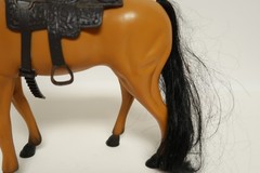 Unknown Horse Plastic Toy Action Figure 11″ Tall Tan Brown with Black Saddle