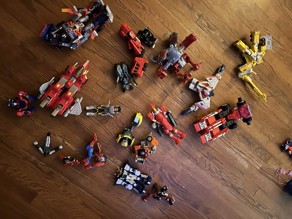 Transformer / Power Ranger / Toy Lot – Parts and Pieces EUC see photos