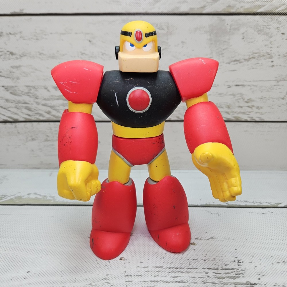 Jazwares Mega Man Retro Roto Gutsman 2005 7″ Adjustable Action Figure Read