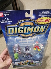 Bandai Digimon Digital Monsters Collectibles Season 2 ! Set XX New See Pics PL9