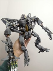 In stock New Transform Starscream MPM-10 F-12AS Original Color