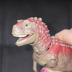 Crazed Carnotaurus Disney’s Dinosaur 2000 Toy Figure & Eema Styracosaurus FLAWED