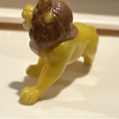 Polly Pocket Disneys The Aristocats Thomas O’Malley Alley Cat Lion Simba Giraffe