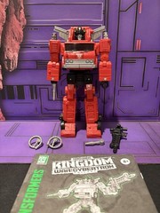 Transformers Generations War for Cybertron Trilogy WFC Kingdom Autobot Inferno