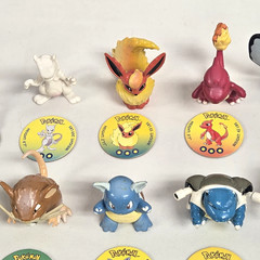 RARE Tomy Pokémon Vintage LOT of 36 Pokemon Figures w/ Matching Pogs CGSTJ 90s