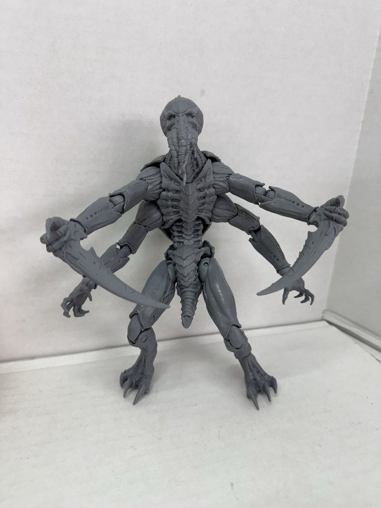 McFarlane Toys Warhammer 40000 40k Ymgarl Tyranid Genestealer Artist Proof Loose