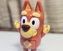 Bluey Family Friend Rusty Red Color Kelpie Dog ToyFigure Articulated Arms