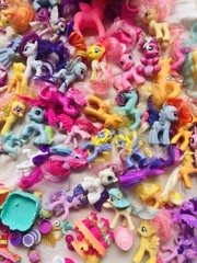Huge Mixed Lot My Little Pony, 72 Ponies Over 100 Various Accessories 3 Playsets