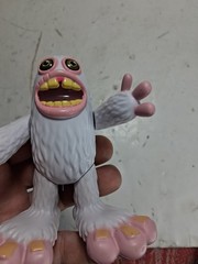 Playmonster My Singing Monsters MAMMOTT Action Figure Works White TD39D