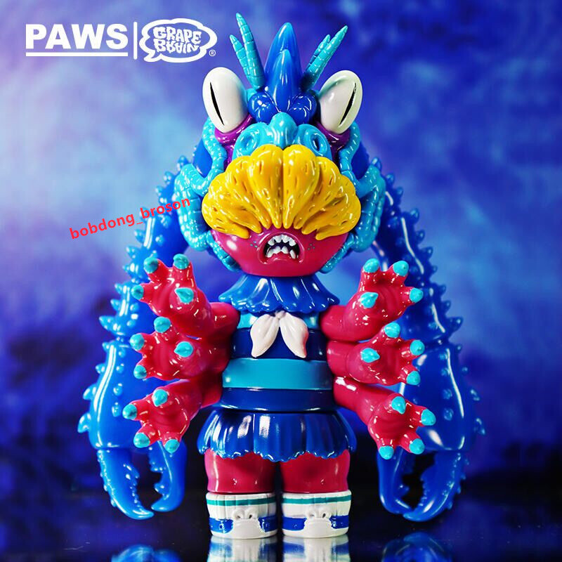 PAWS GRAPE BRAIN Crayfish Girl Garico IN Blue Ver Figure H16.5CM Vinyl