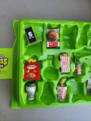 2023 Zuru 5 Surprise Mega Gross Minis Miniatures Collectors Storage Case