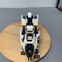 Tomy Zoids WHITE LIGER ZERO Robot Figure 2002 HASBRO Incomplete